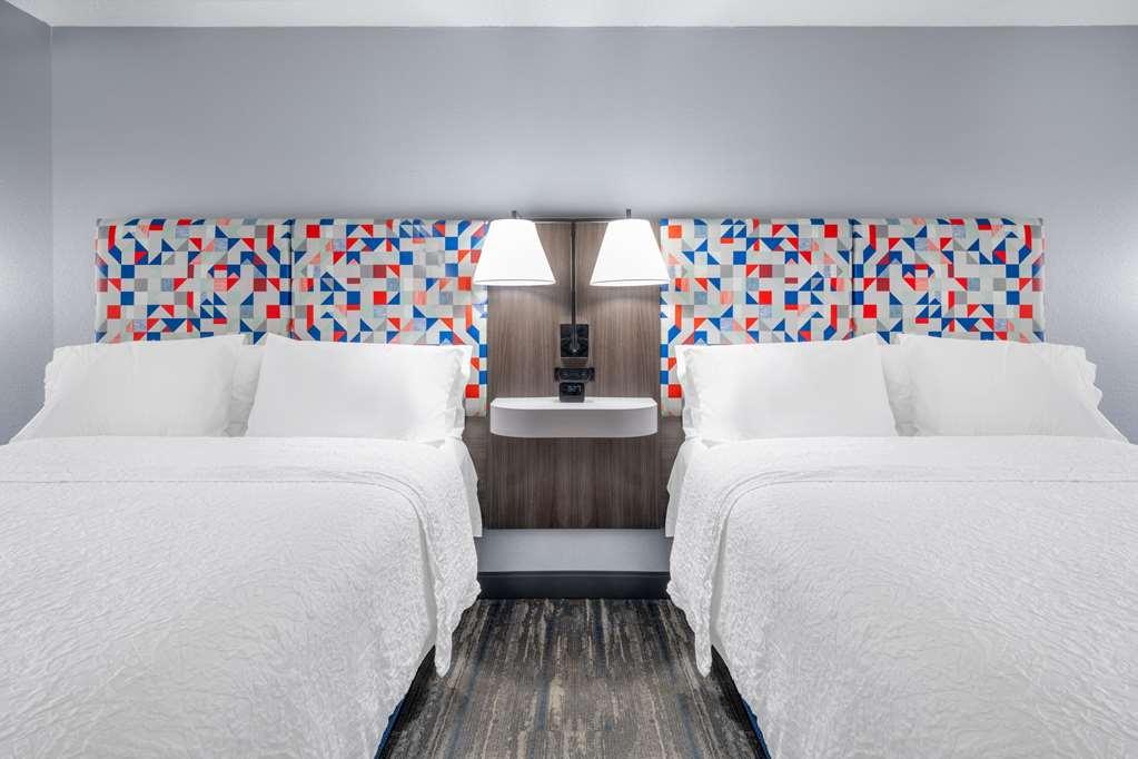 Hampton Inn Sanford Zimmer foto